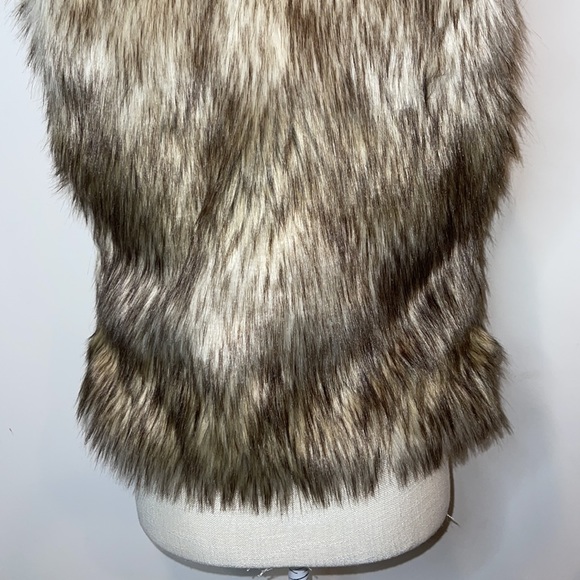 #4 Ci Sono Faux Fur Vest Size Small - Picture 9 of 12